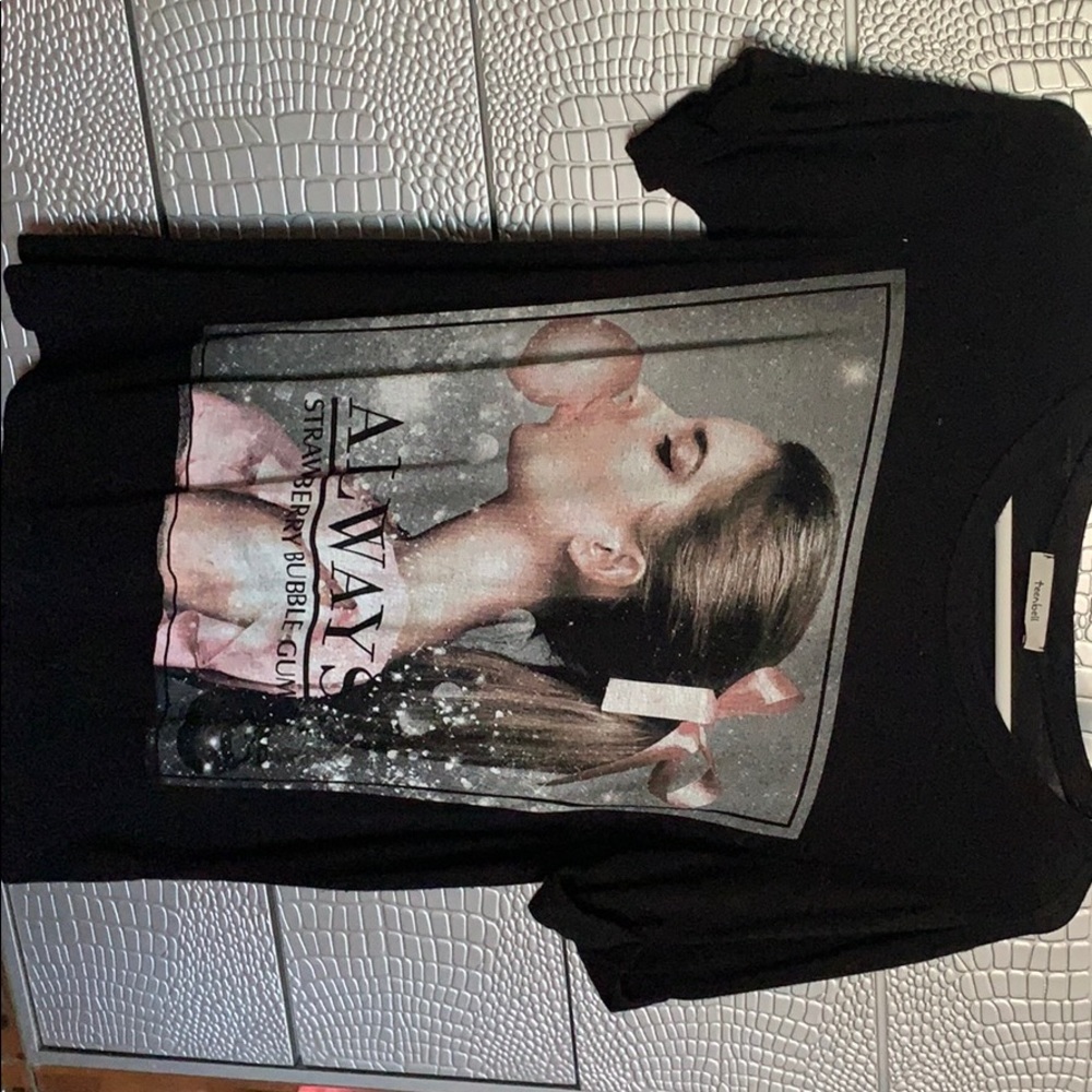 Bubble gum shirt